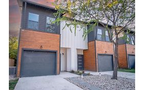 Spectacular Newly Built 3 Bedroom Condo Near Downtown